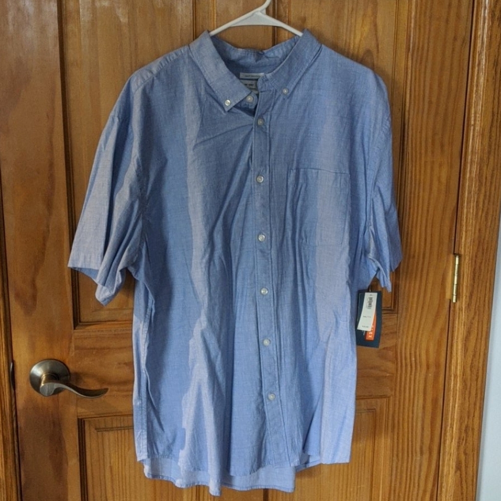 Men's Short Sleeve Button Down Shirt